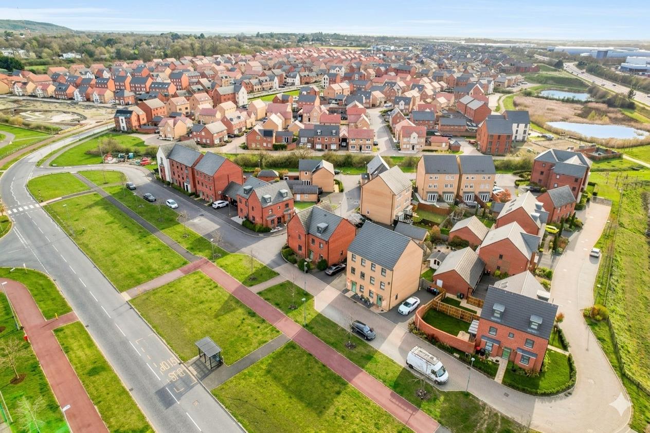 Courtenay Croft, Eagle Farm South, Milton Keynes
